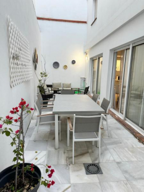 Enjoy Alameda, patio privado y parking incluido, Seville